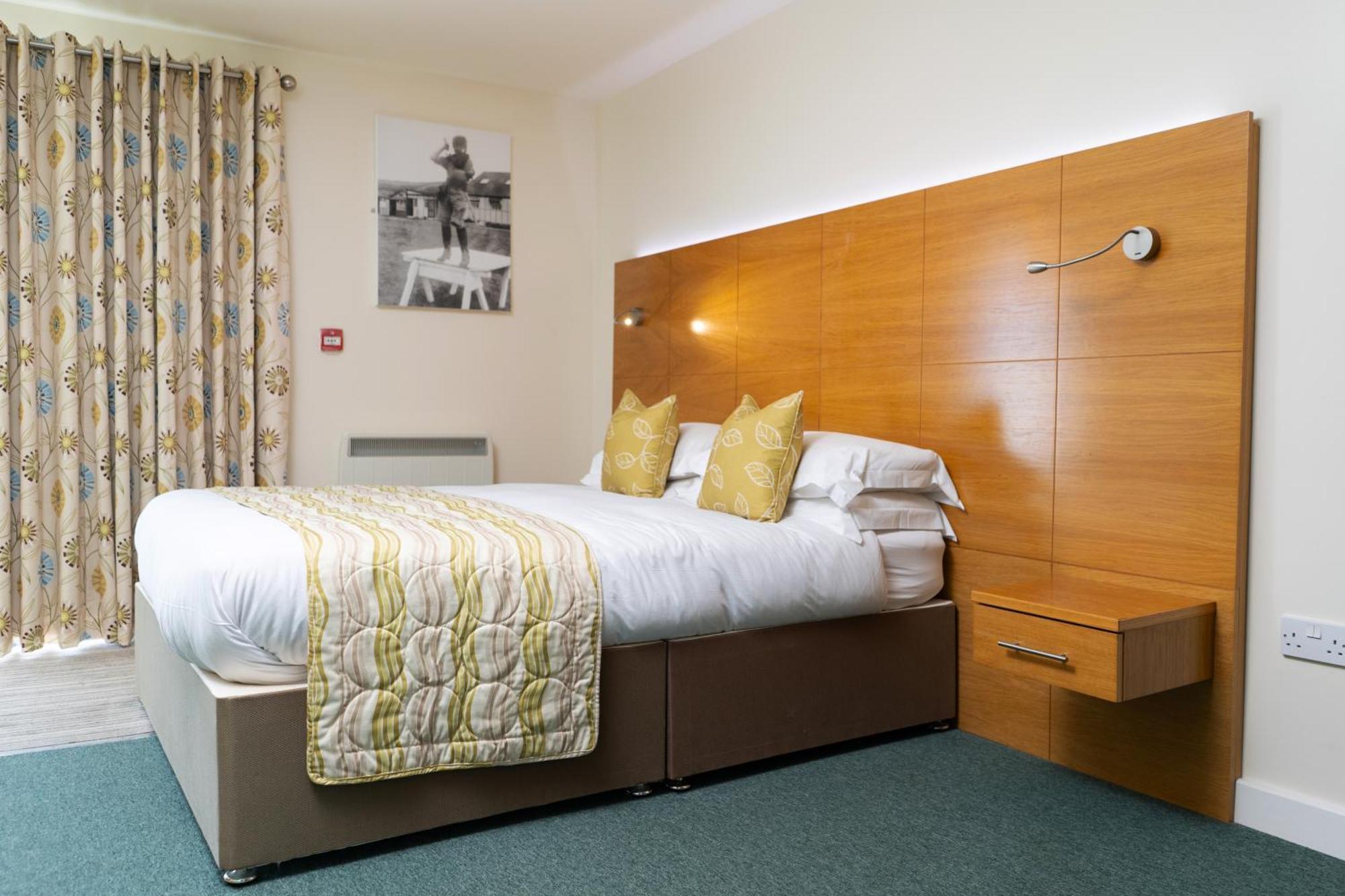 Croyde Bay Hotel Or Self Catering Εξωτερικό φωτογραφία