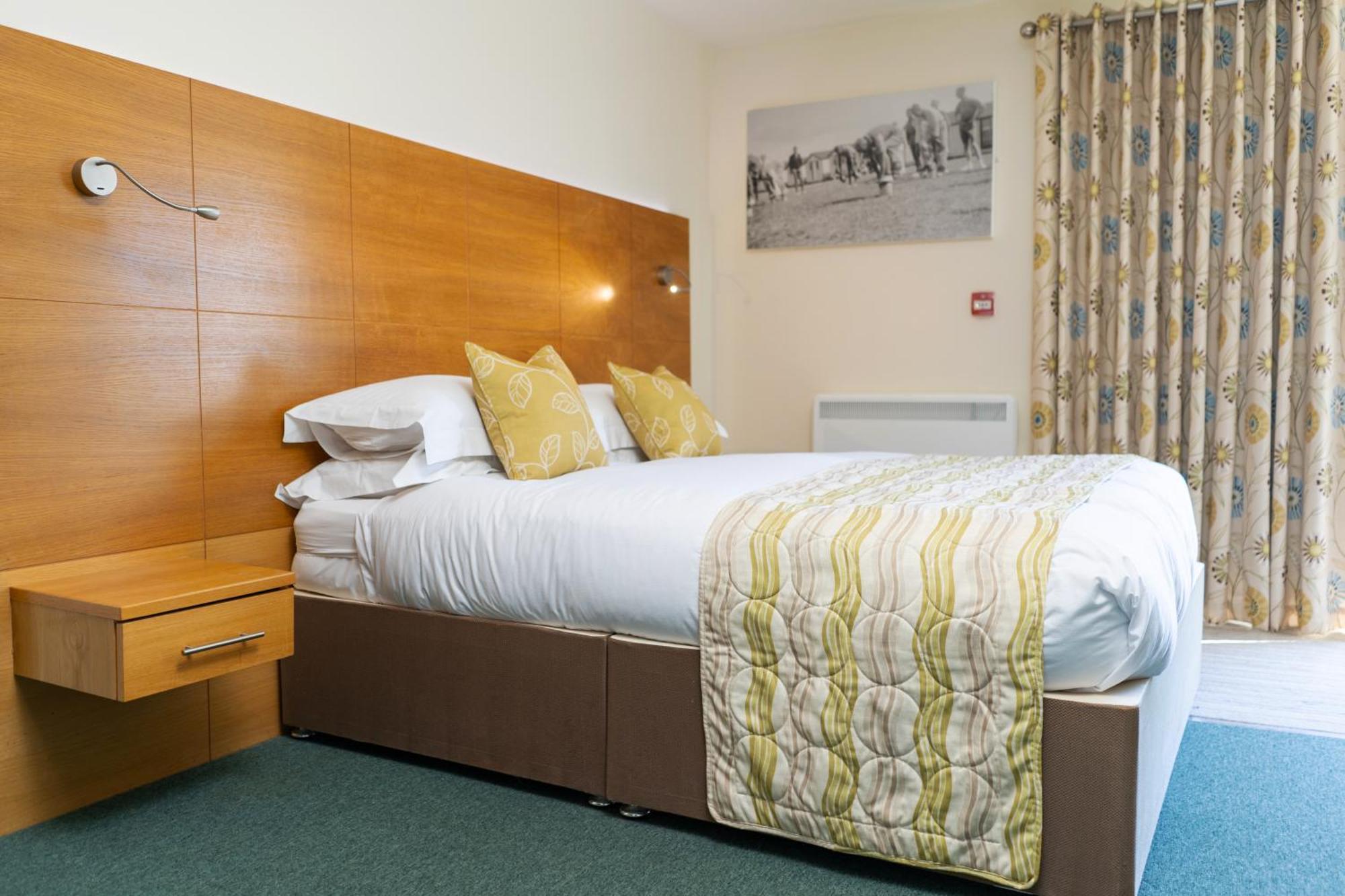 Croyde Bay Hotel Or Self Catering Εξωτερικό φωτογραφία